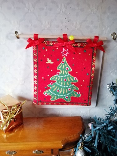 Albero natale su - albero, di
